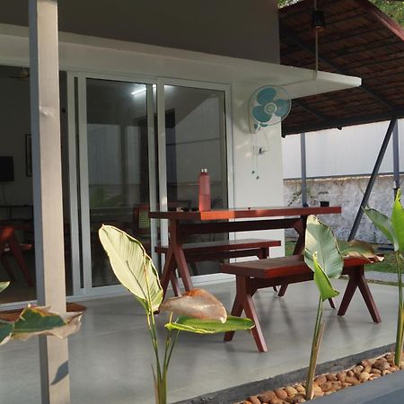 Blue Lake Villa Kollam Exterior photo